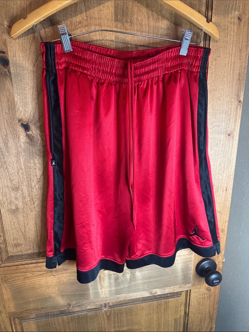 Men’s Michael Jordan Silky athletic shorts